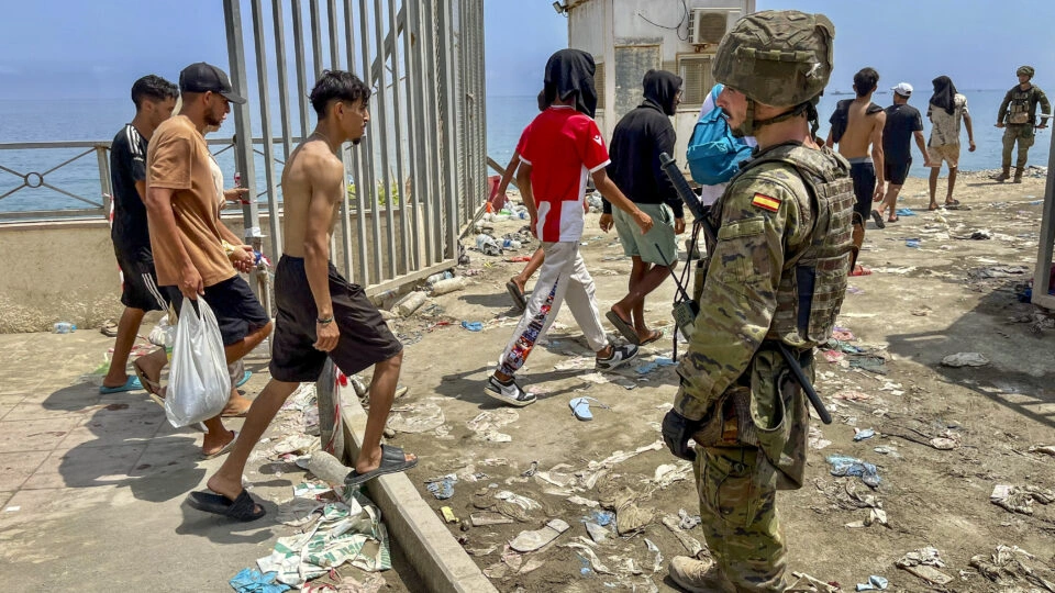 Inteligência espanhola denuncia que Marrocos sabia dos preparativos da invasão de Ceuta
