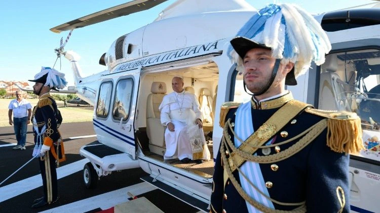 Papa Leão XIV já está em San Marino para visita pastoral deste sábado