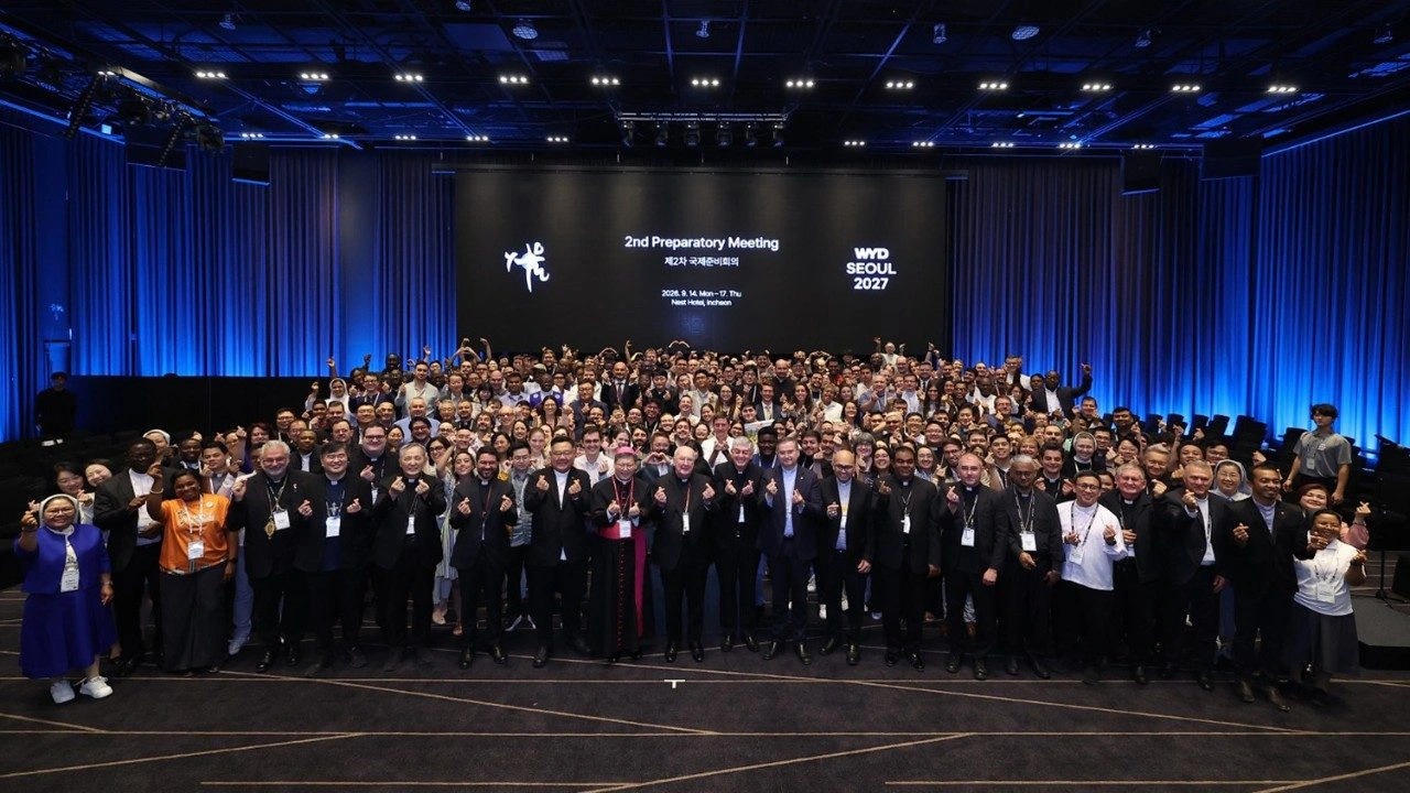 Delegação brasileira participa de reunião internacional preparatória para a JMJ Seul 2027