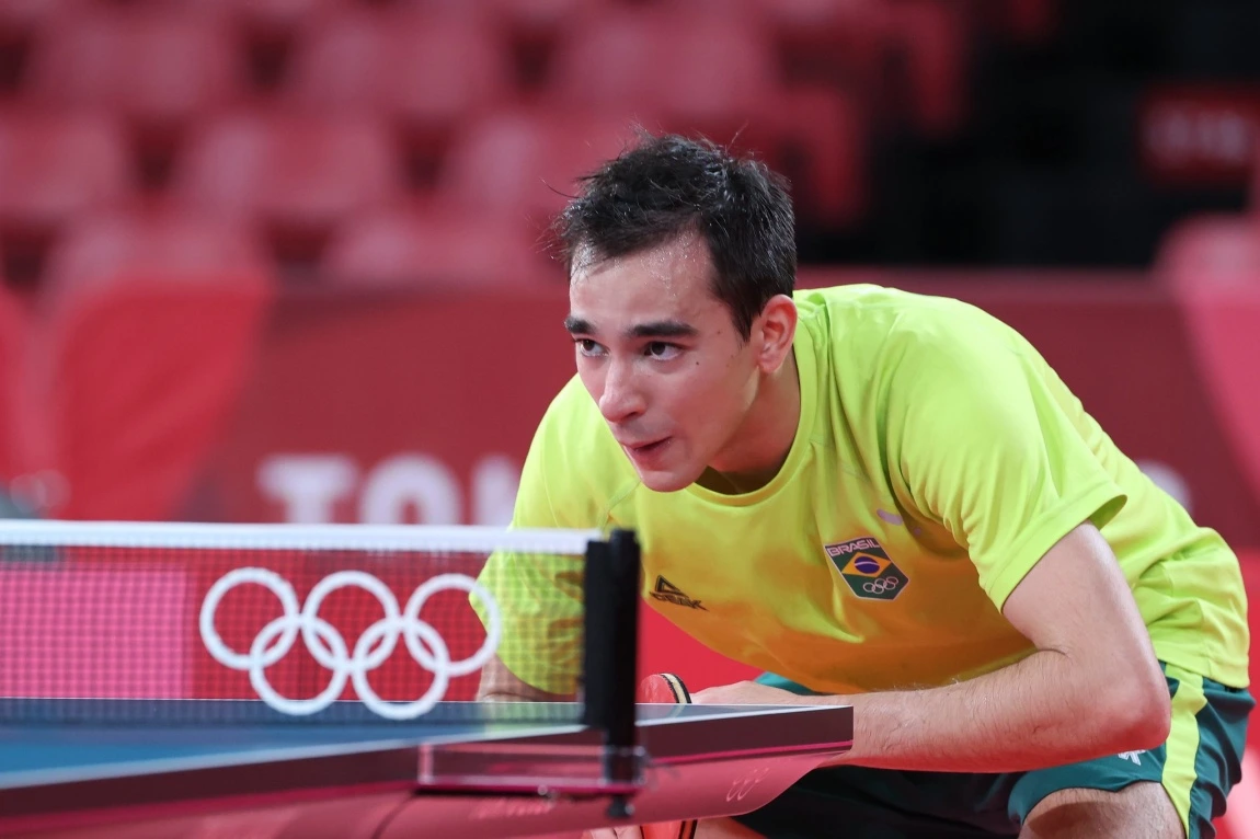 Calderano supera anfitrião na estreia do Europe Smash na Suécia