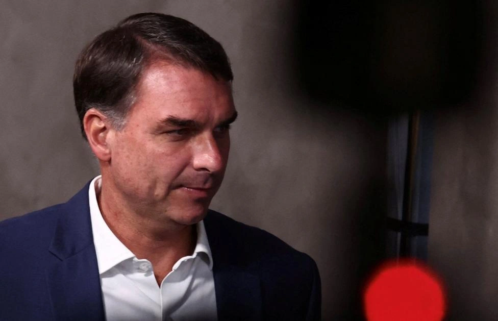 Willer Tomaz, Vorcaro e milícia: o que realmente pesa contra Flávio Bolsonaro