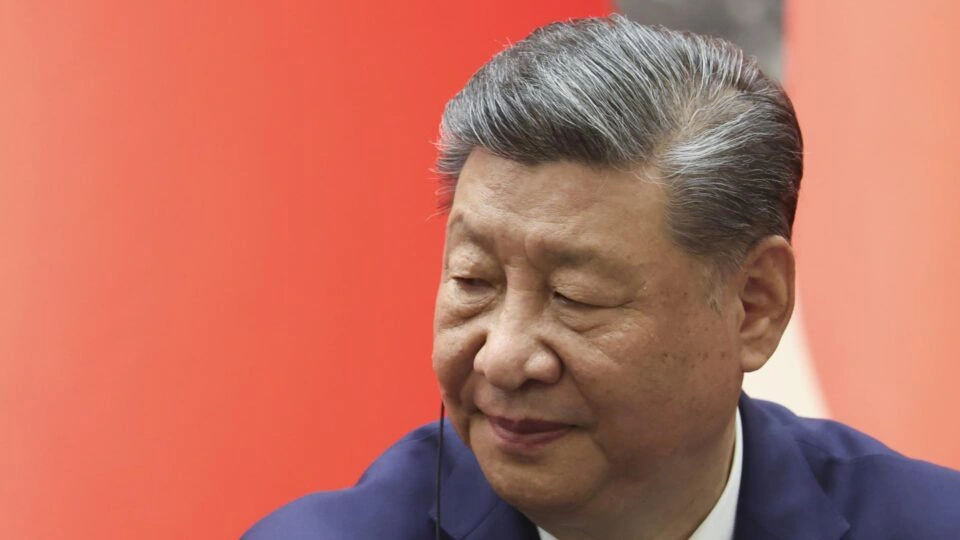 Governo da China paga recompensas em dinheiro para quem denunciar cristãos