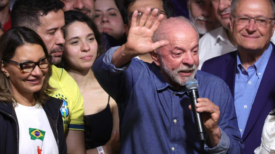 Lula enfrenta pressão do mercado para equilibrar contas no início do novo mandato