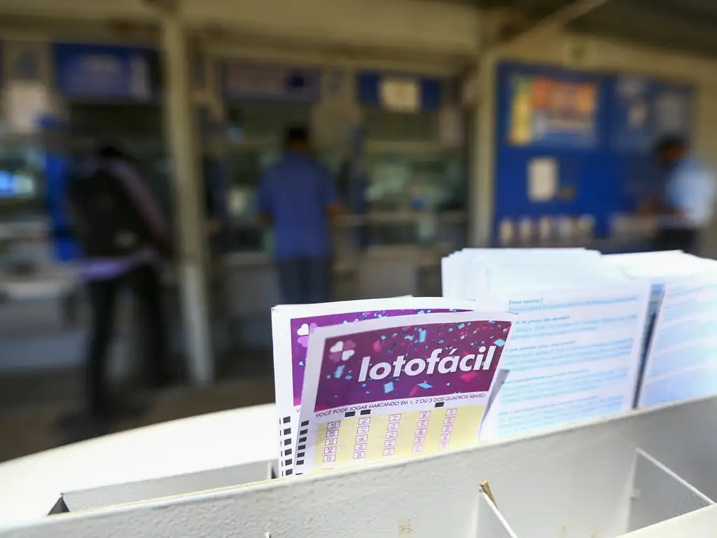 Lotofácil hoje, concurso 3801: confira o resultado sorteado nesta sexta-feira (9)