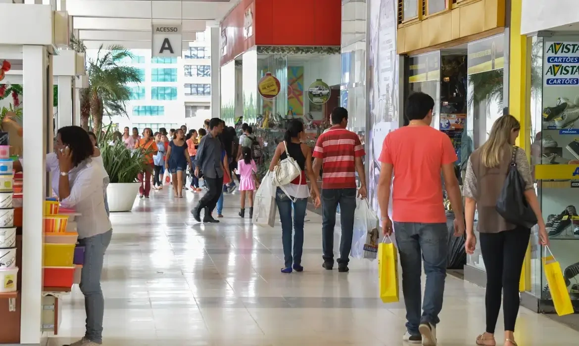 O que os setores de comércio e serviços querem para a economia no próximo governo