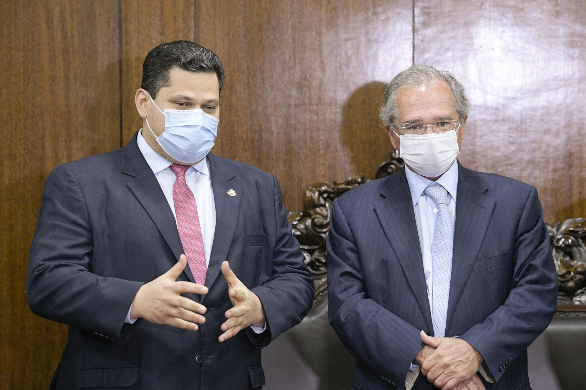 Governo pede a Alcolumbre que instale comissão sobre MP das Blusinhas