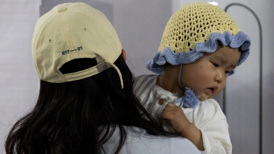 Sul-coreanas mudam de ideia sobre ter filhos e fertilidade volta a crescer no país
