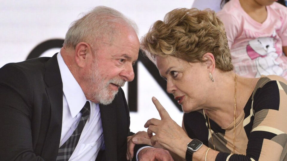 Lula enfrenta pressão econômica parecida com a que atingiu Dilma