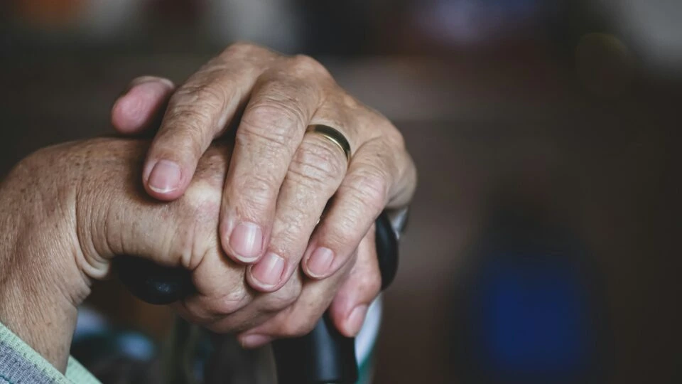 Brasil destina mais ao pagamento de aposentadorias do que a média da OCDE