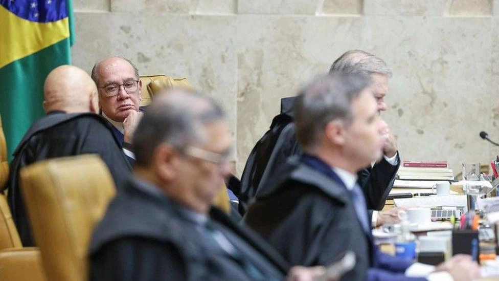 Tanto Lula quanto Flávio vão precisar do apoio de Gilmar Mendes no STF para governar, diz constitucionalista