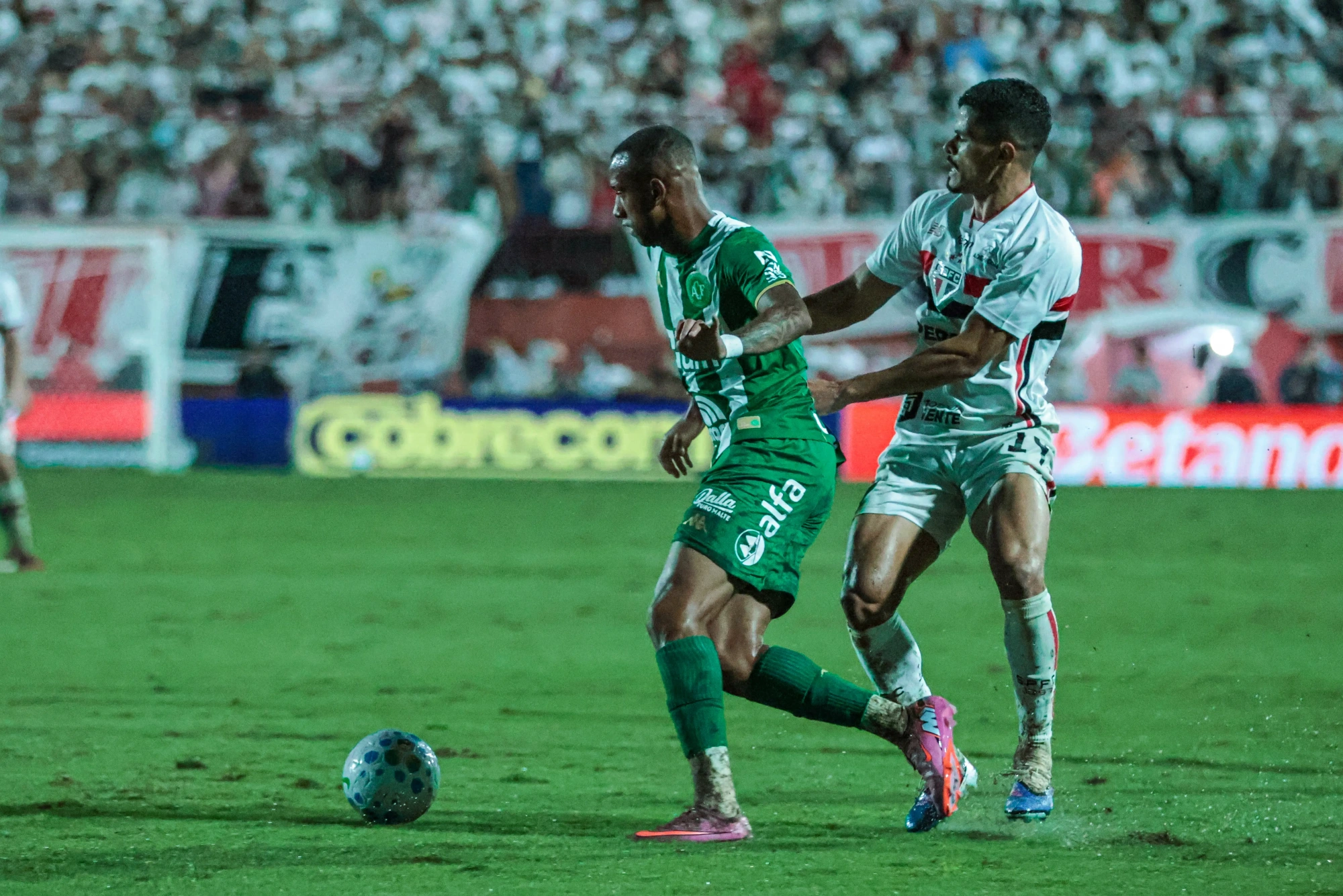 Chapecoense x São Paulo: saiba onde assistir ao jogo pelo Brasileirão