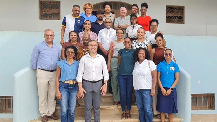 Portugal e Cabo Verde: cooperação na formação de professores de Religião
