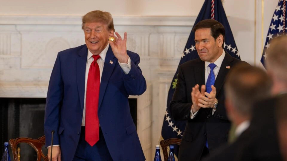 Trump escala aliados políticos como embaixadores para fortalecer influência dos EUA