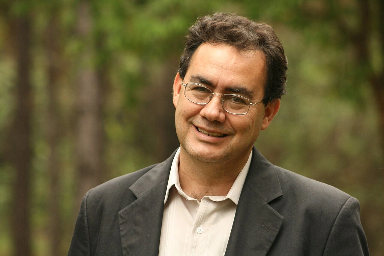 Nas redes, Augusto Cury critica polarização: “Brasil está cansado”