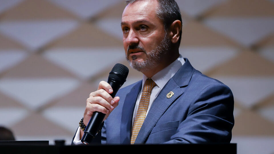 Delegados federais contestam afastamento da cúpula da PF por Mendonça