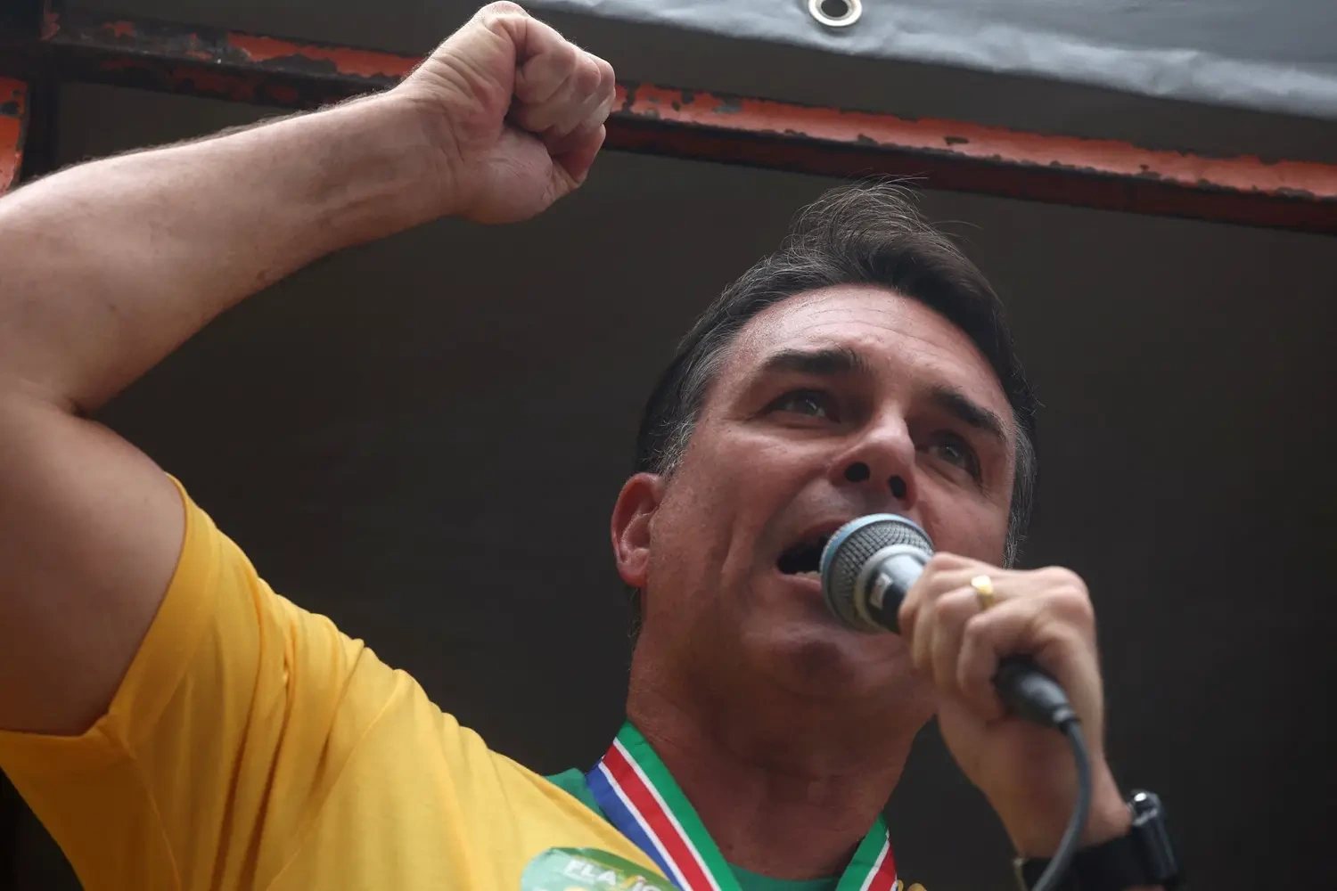 Voto útil, Sudeste e evangélicos: as apostas de Flávio para a última semana